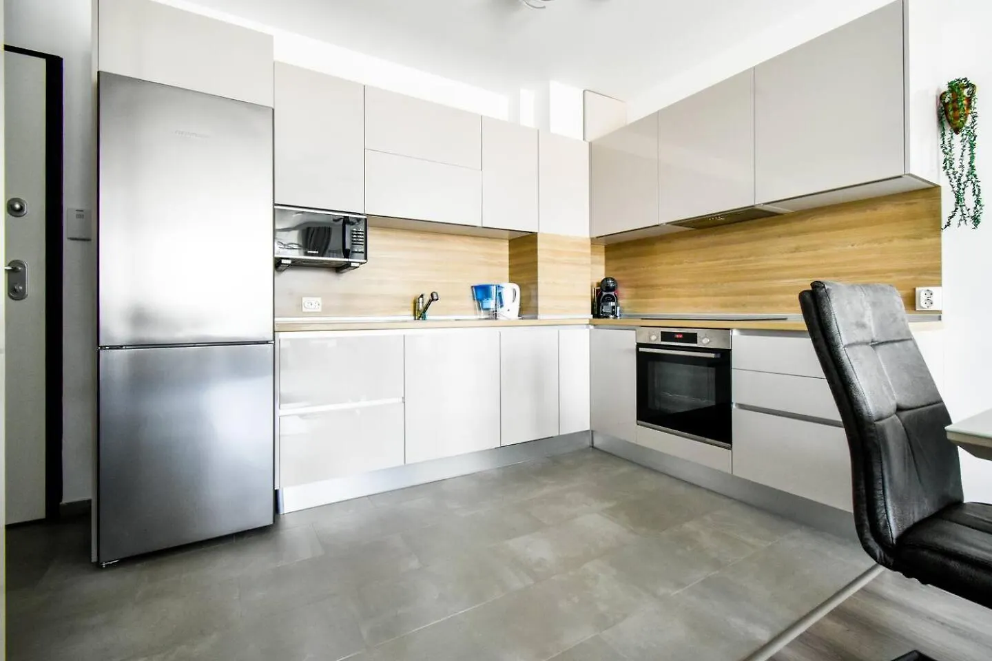 Nomad Friendly Modern Complex Next To Metro Apartment Sofia