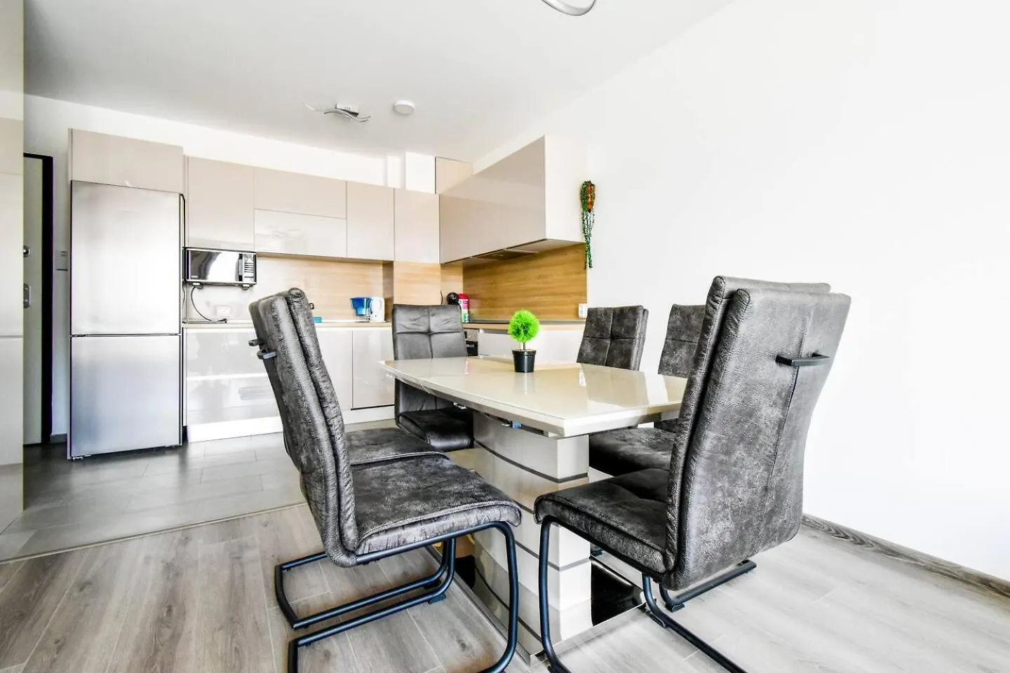 شقة Nomad Friendly Modern Complex Next To Metro صوفيا 0*,